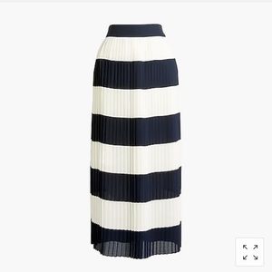 Size 2 JCREW pleated midi skirt in stripe